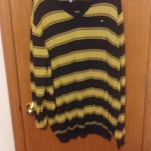 Tommy Hilfiger v neck sweater